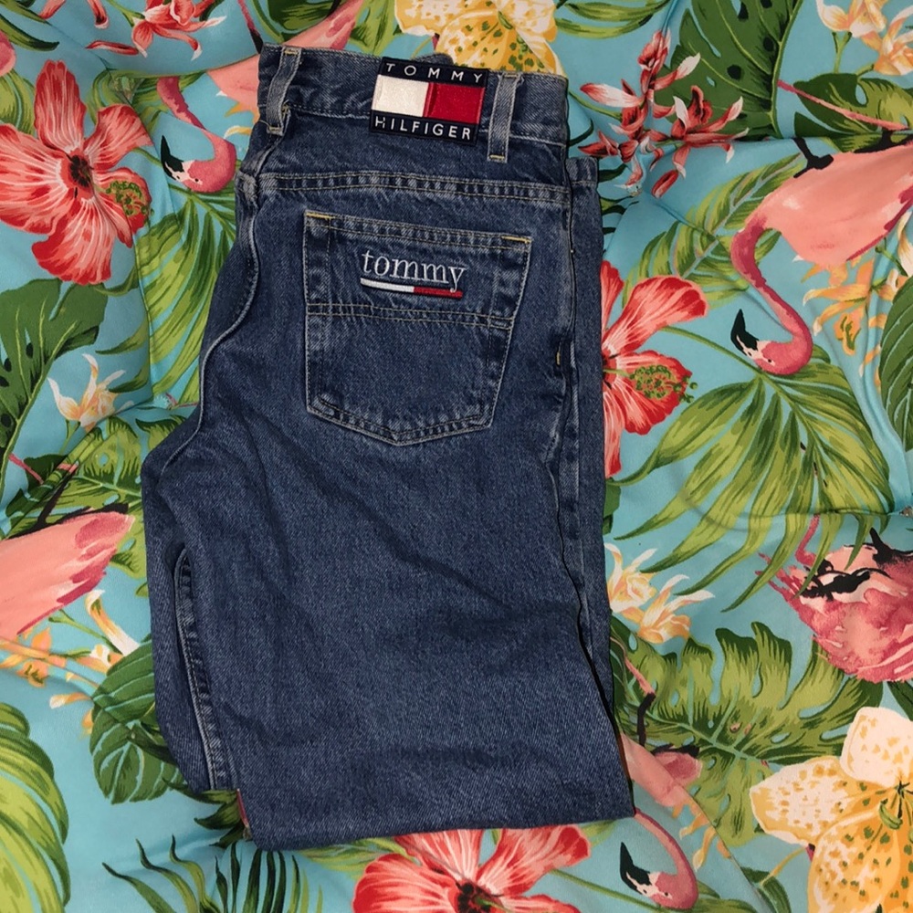 Tommy Hilfiger Mom Jeans